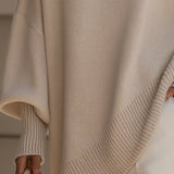 Ausra – poncho de punto elegante