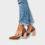 Avano - Sandalia de leopardo con tacón