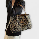 Lora. - Bolso de leopardo de lona