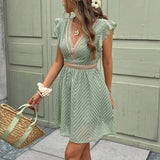 Vestido mini de mujer con escote en V y manga corta con detalle de ribete de crochet