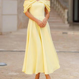 Isadora | Elegante Vestido Maxi con Hombro Descubierto y Detalles Plisados