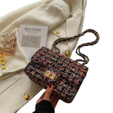 Lora.- Elegante bolsa de mujer