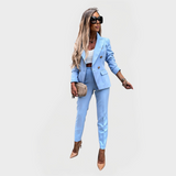 Nikola - Elegante traje de mujer con chaqueta
