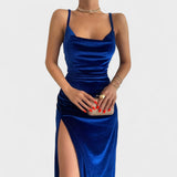 Gabriela - Vestido de terciopelo con abertura lateral