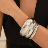 Conjunto de pulseras de tres piezas