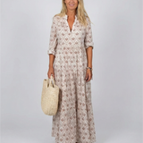 Vestido Largo Vintage de Otoño – Diseño con Escote en V Halagador para un Estilo Sin Esfuerzo