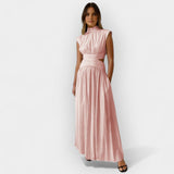 Vestidos elegantes con cortes