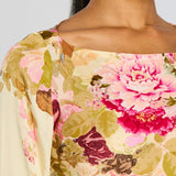 Vestido de Noche con Mangas de Campana Floral