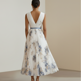 Elegante Vestido Floral de Ceremonia en Azul y Blanco