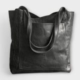 Lora. - Elegante y práctica bolsa