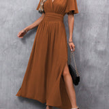 Eterna | Elegante Vestido Maxi Negro con Escote en V, Mangas Anchas y Corte Lateral