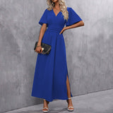 Eterna | Elegante Vestido Maxi Negro con Escote en V, Mangas Anchas y Corte Lateral