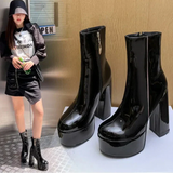 Carina – Tacones altos con plataforma extremadamente alta, que brindan encanto y confianza