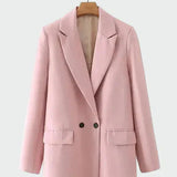 Saco oversized es una prenda moderna