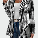 Chaqueta de línea elegante y refinada