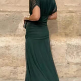 Luana® | Vestido elegante con escote en V