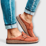 Mocasines ortopédicos femeninos con hebilla decorativa