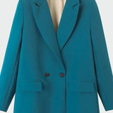 Saco oversized es una prenda moderna
