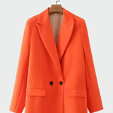 Saco oversized es una prenda moderna