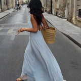 Vestido Maxi con Tirantes de Espagueti Plisados y Silueta Fluida