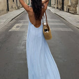 Vestido Maxi con Tirantes de Espagueti Plisados y Silueta Fluida