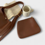 Lora. – Elegante bolso de piel