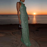 Vestido Maxi de Cuello Halter con Silueta Elegante y Ajustada