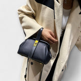 Lora. - Bolsa Retro