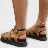 Renee – Zapatillas con múltiples correas y hebilla
