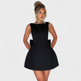 Carrie - Mini vestido con perlas