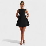 Carrie - Mini vestido con perlas