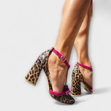 Leontina – Tacones de bloque con un toque salvaje