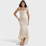 Cesca - Vestido de silueta escultural