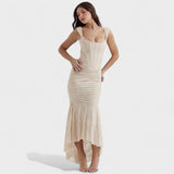 Cesca - Vestido de silueta escultural