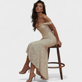 Cesca - Silueta escultórica vestido