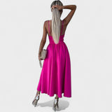 Cielo Divino – Vestido Midi con Escote Frontal