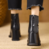 Živilė - Botas de lujo con tacones moderadamente altos